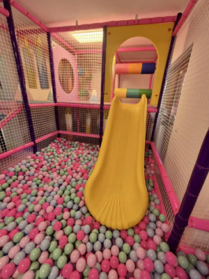 loc de joaca Bucuresti - Berceni (10)